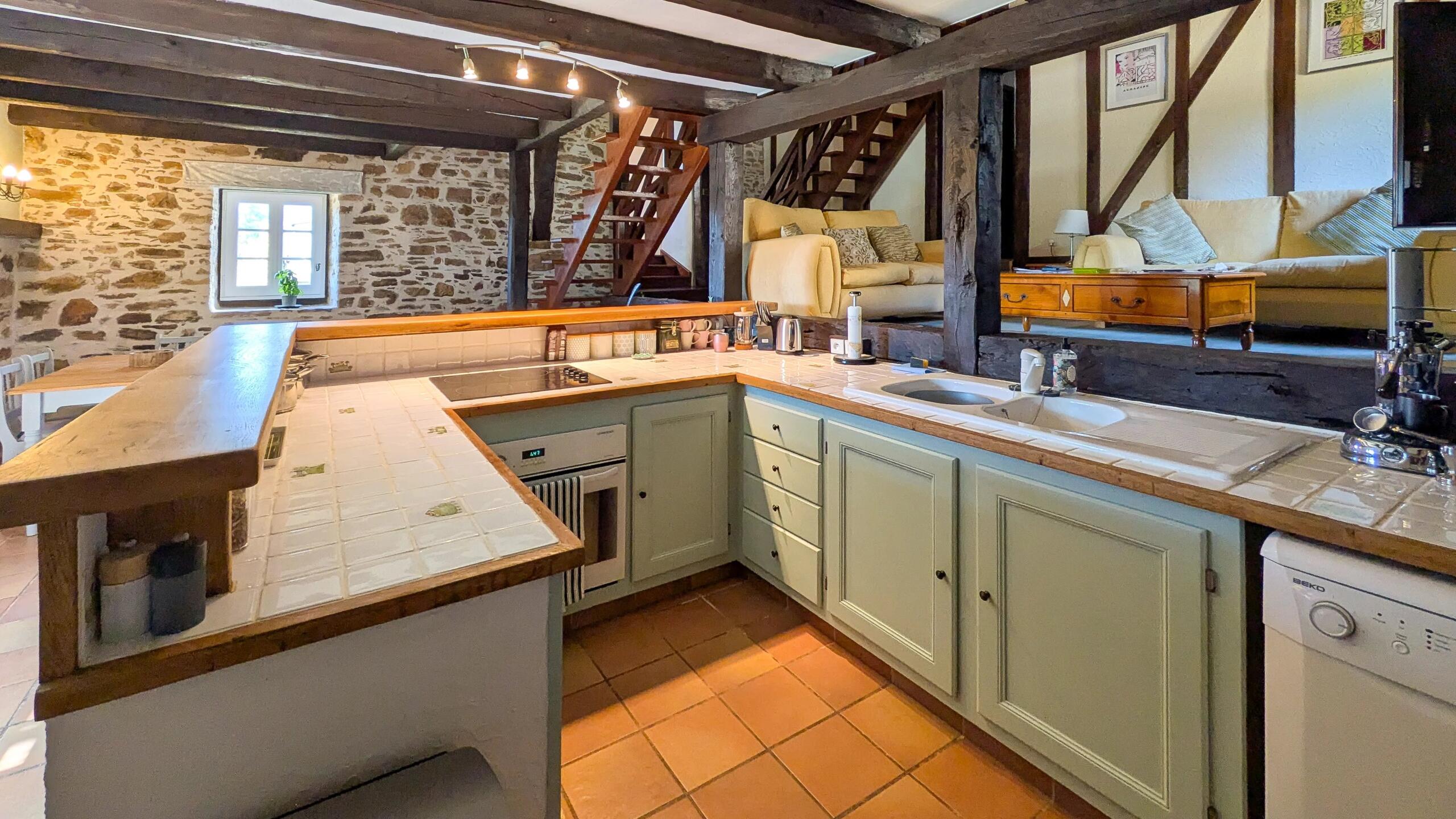 Charming 4-bedroom stone house with Pool and Panoramic Views in Aubazine, Limousin – France – BVI84943