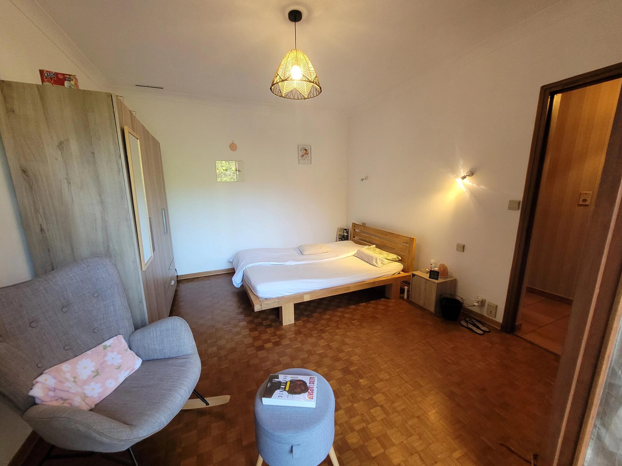 3-bed house with outbuildings on the edge of a village, Midi-Pyrénées – France – BVI86009