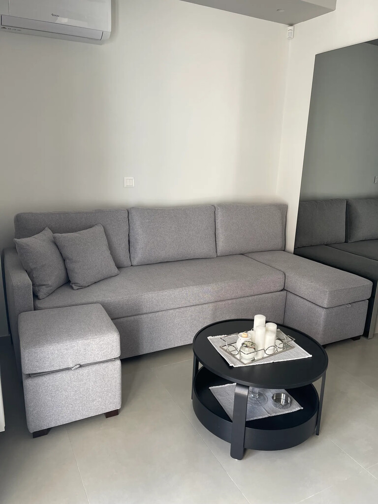 Flat in Moschato, Piraeus Suburbs, Greece – GDOMV3