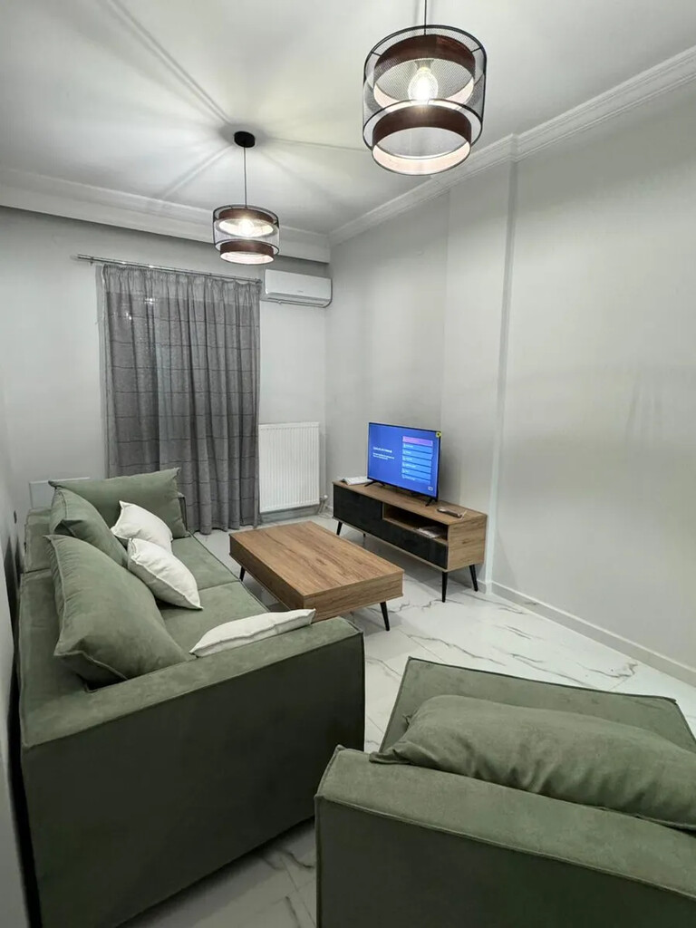 Flat in Center Of Thessaloniki, Thessaloniki – Municipality, Greece – GDOMV3
