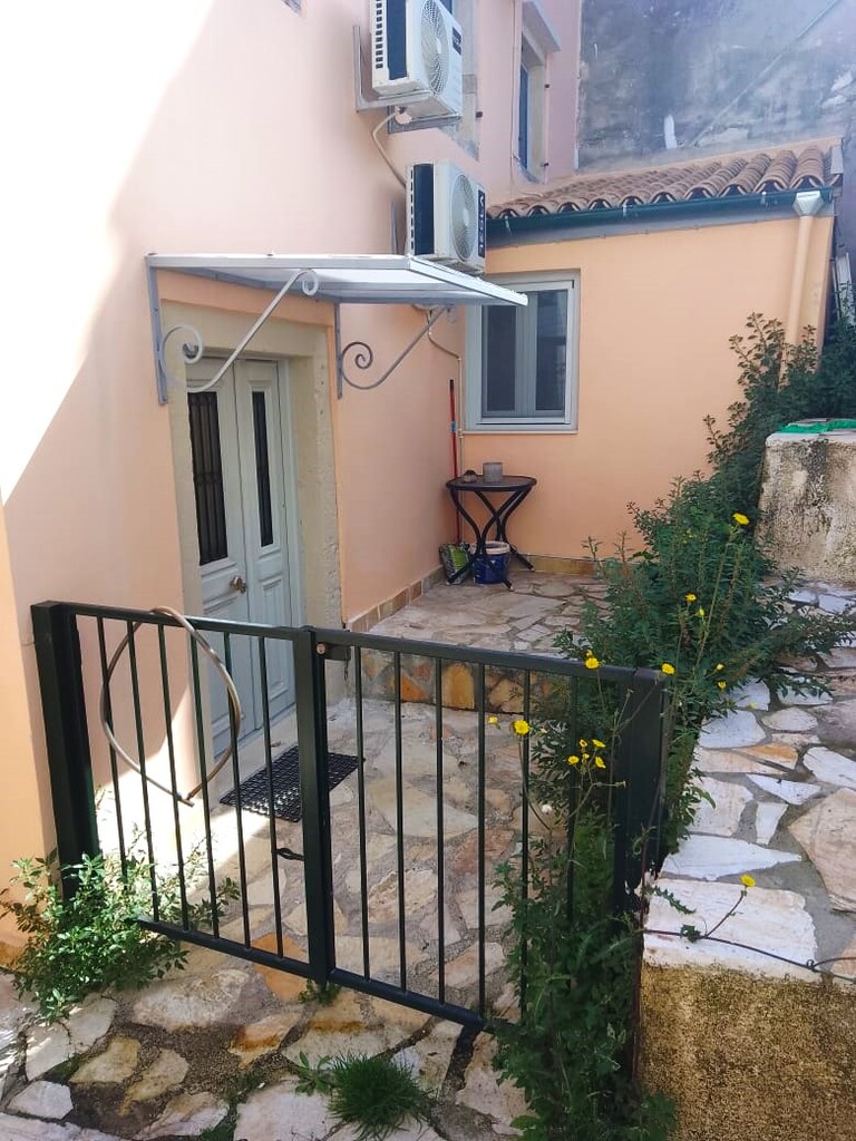 2 bedroom Flat in Corfu, Corfu Prefecture, Greece – 65197