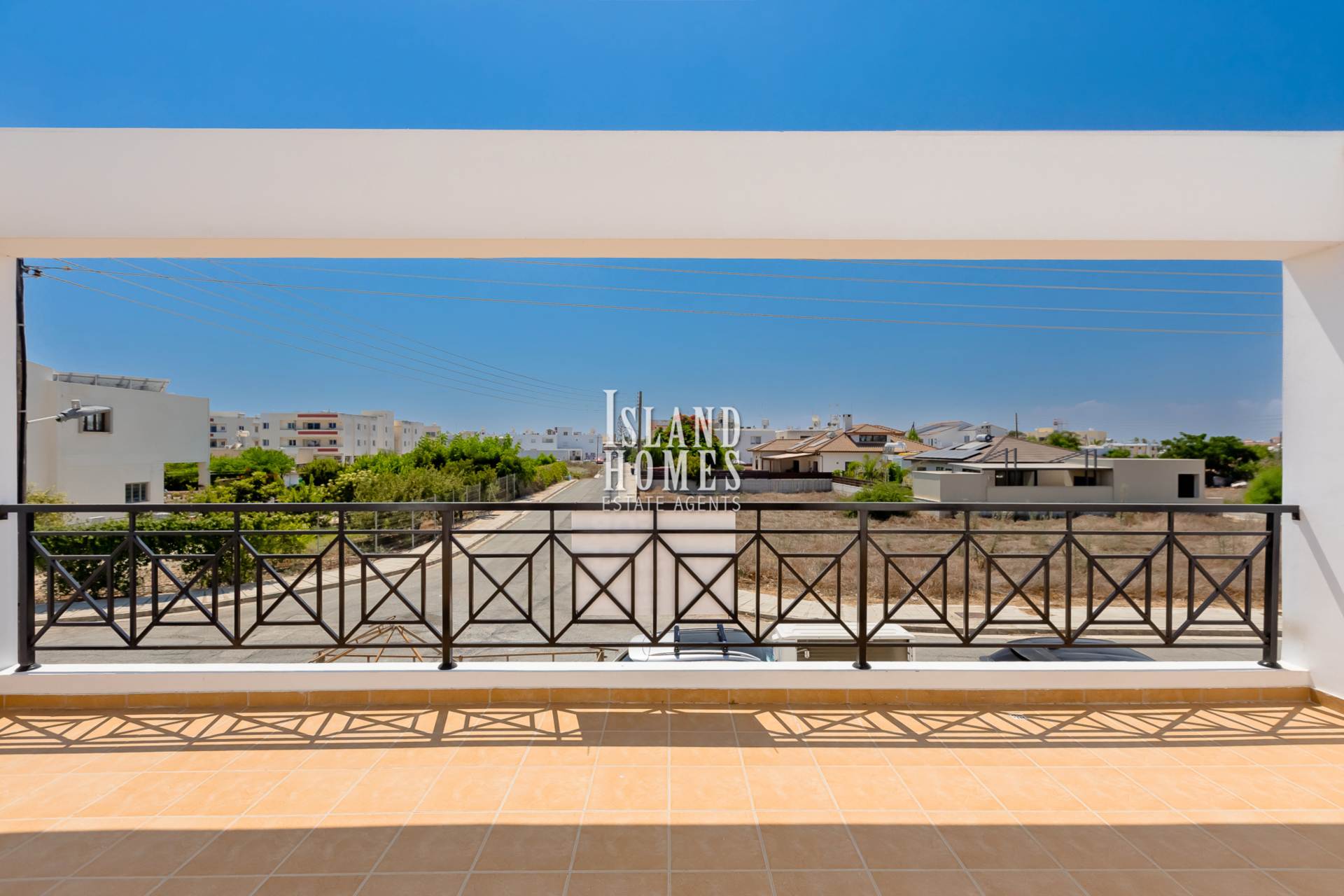 3 bedroom Apartment in Paralimni, Famagusta, Cyprus – AzP101