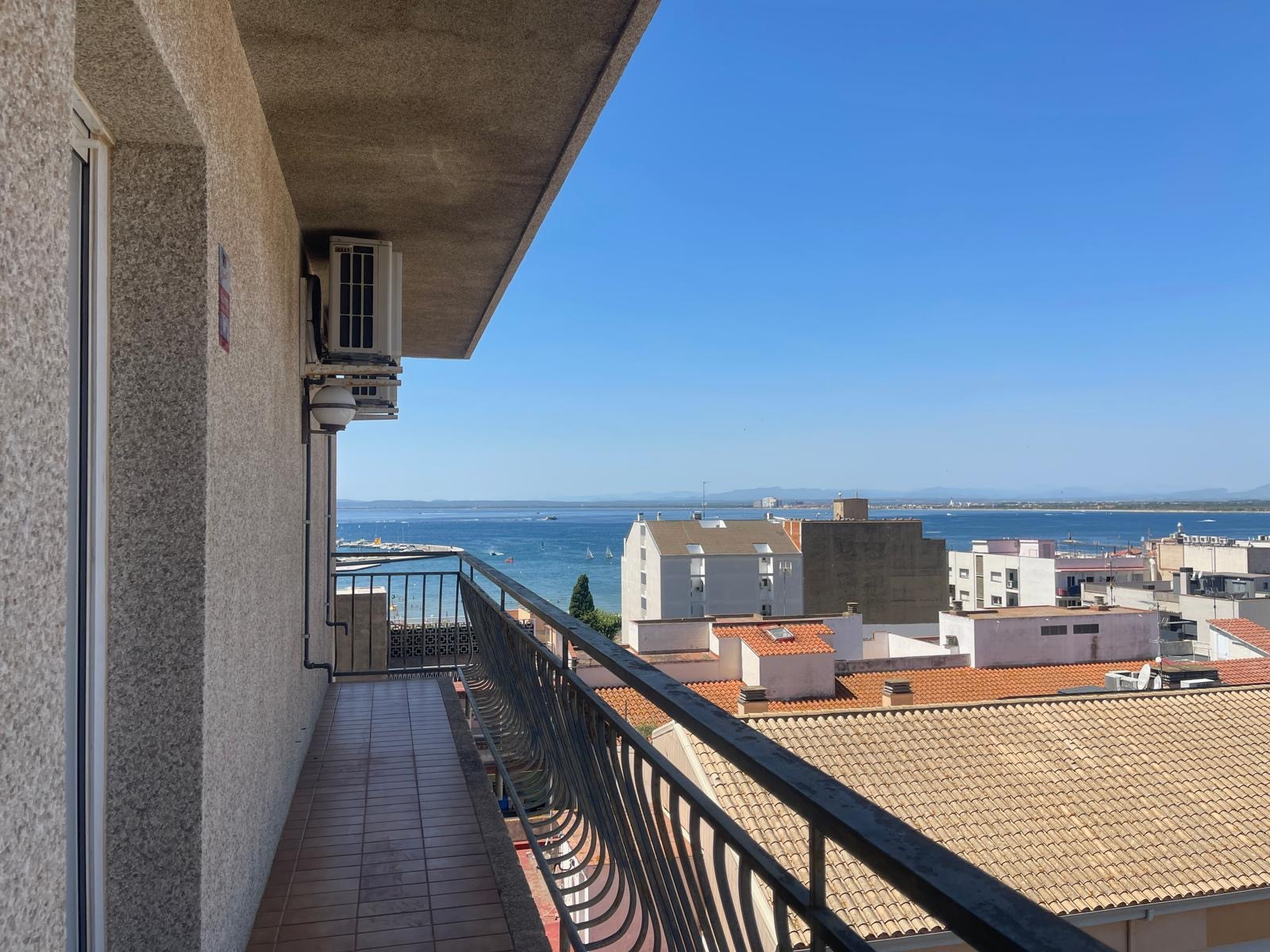 4 bedroom Apartment in Roses, Girona, Spain – 428-05576E
