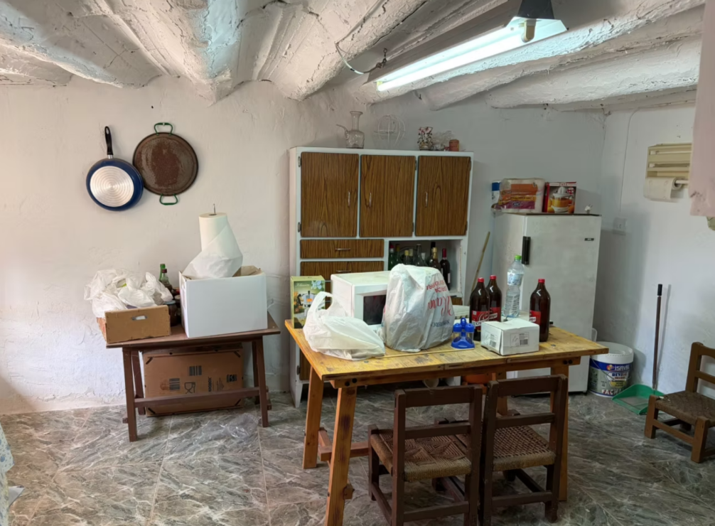 Rural Spanish House Payable Over 10 Years Was €85,000 – NOW ONLY €65,000 / £56,326 GBP