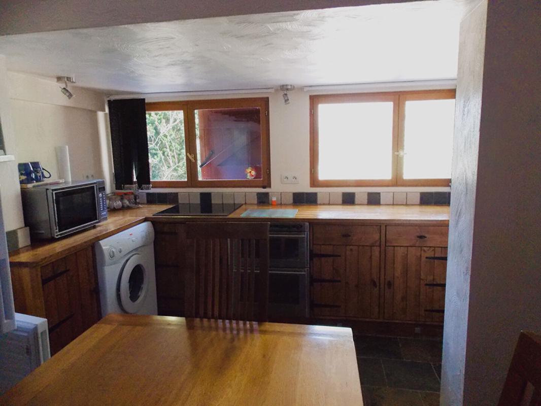 3 bedroom maison individuelle in Saint Auvent, Haute-Vienne, France