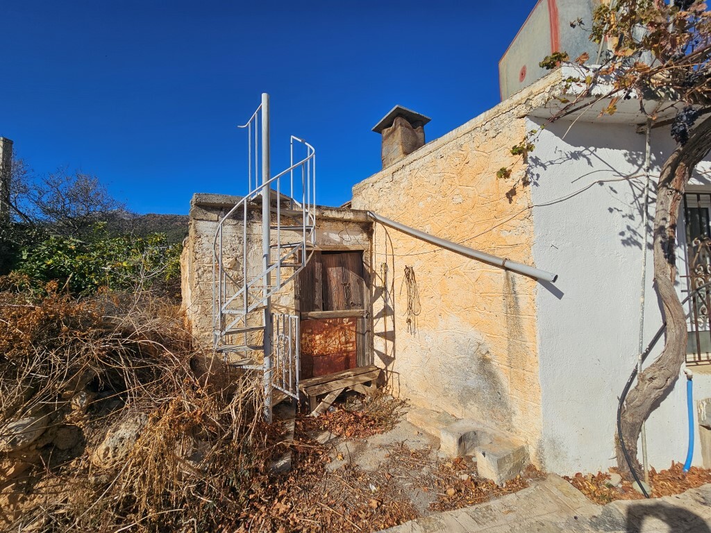 2 bedroom Detached house in Agios Nikolaos, Lasithi Prefecture, Greece – 64861