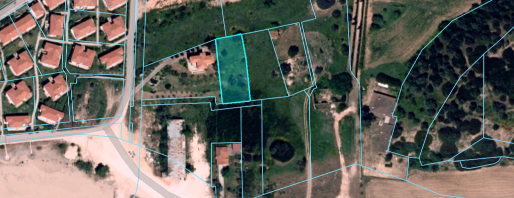 Land in Poligiros, Chalkidiki, Greece – 64791