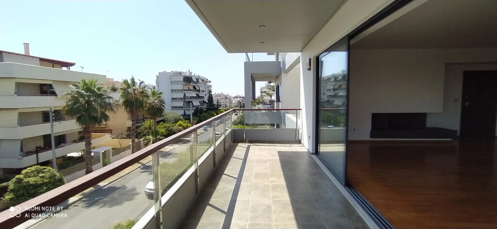 3 bedroom Flat in Glyfada, Athens – South, Greece – 64741