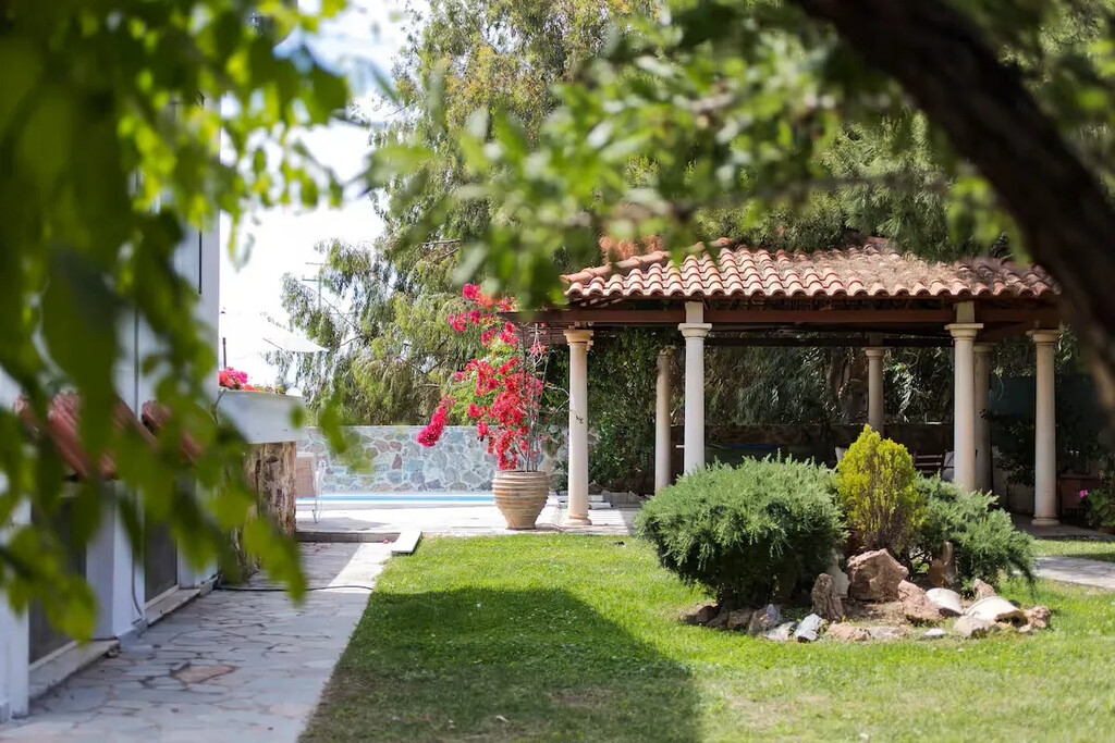 4 bedroom Villa in Sounio, Rest Of Attica, Greece – 64733