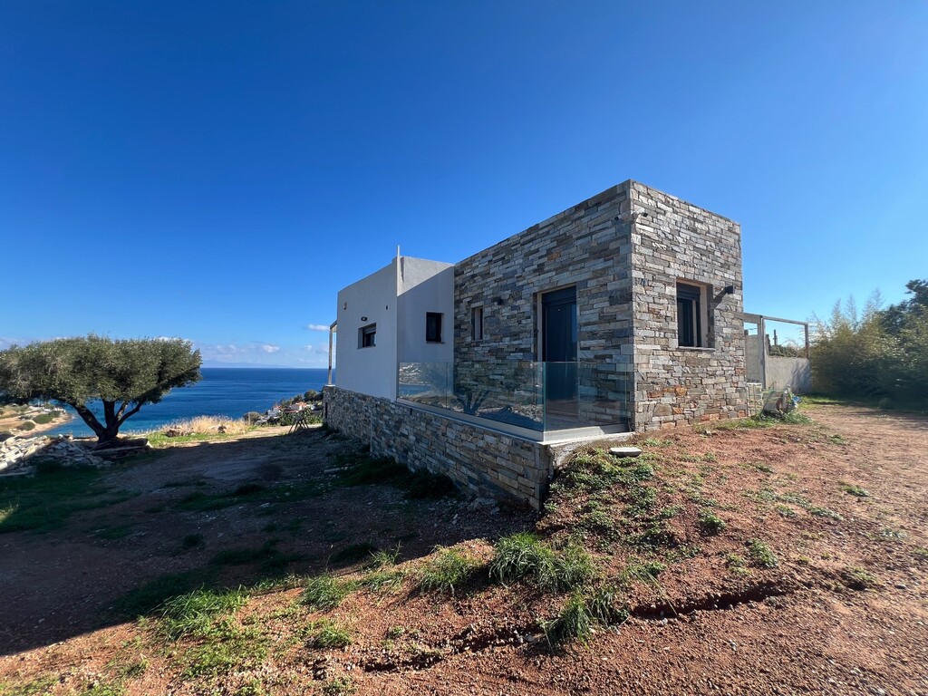 4 bedroom Villa in Keratea, Rest Of Attica, Greece – 64729
