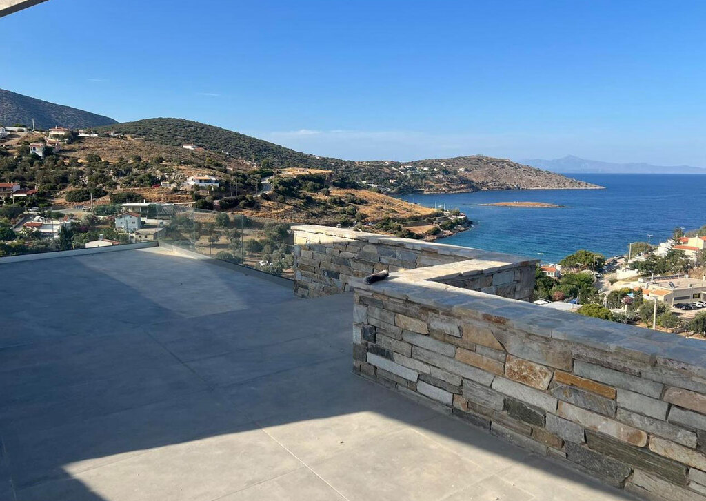4 bedroom Villa in Keratea, Rest Of Attica, Greece – 64729