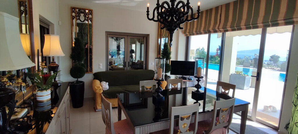 Villa in Eretria, Evia, Greece – 64728