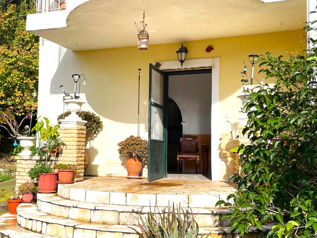 6 bedroom Detached house in Corfu, Corfu Prefecture, Greece – 64690
