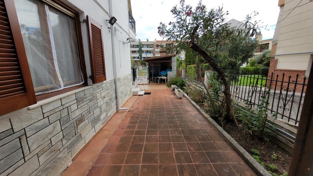 5 bedroom Maisonette in Thermaikos, Thessaloniki – Suburbs, Greece – 64433