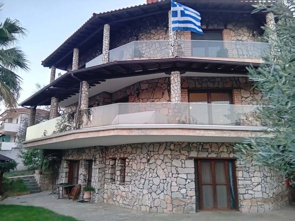 5 bedroom Villa in Thermi, Thessaloniki – Suburbs, Greece – 64258