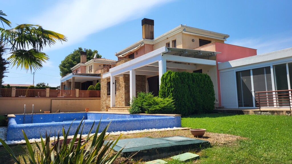 Villa in Kassandra, Chalkidiki, Greece – 64016