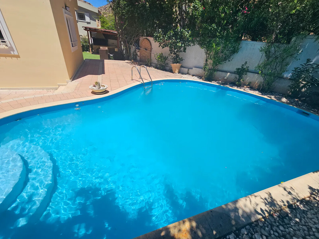 3 bedroom Villa in Palaia Fokaia, Rest Of Attica, Greece – 63973