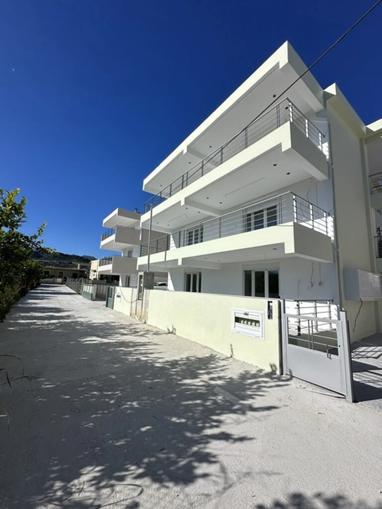 4 bedroom Flat in Xilokastro, Corinthia, Greece – 63968