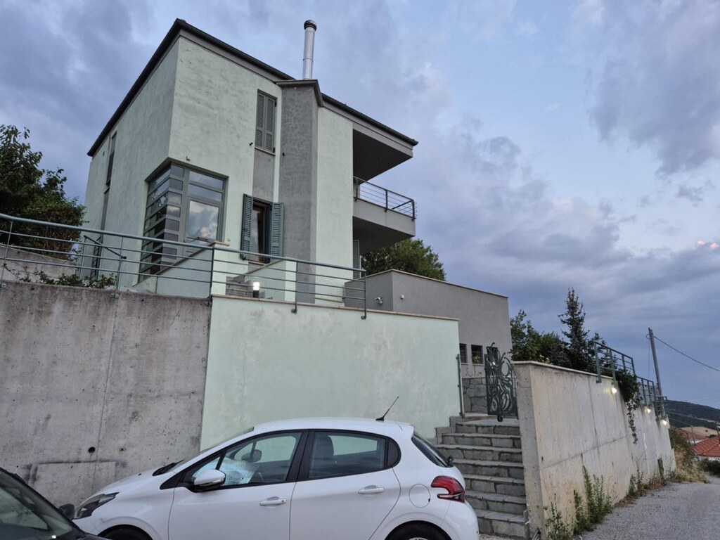 2 bedroom Detached house in Poligiros, Chalkidiki, Greece – 63947