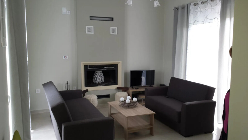3 bedroom Detached house in Diakopto, Achaia, Greece – 63836