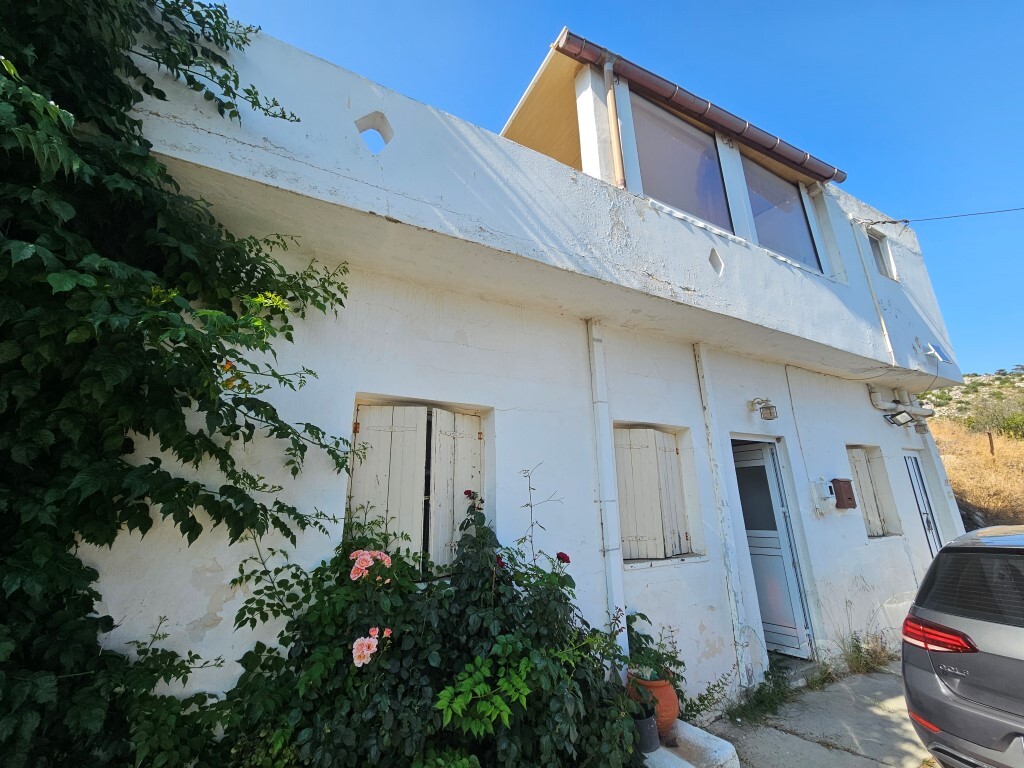 Building in Ierapetra, Lasithi Prefecture, Greece – 63544
