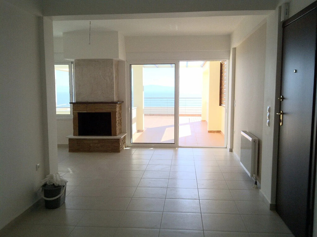 2 bedroom Maisonette in Githeio, Lakonia, Greece – 63505