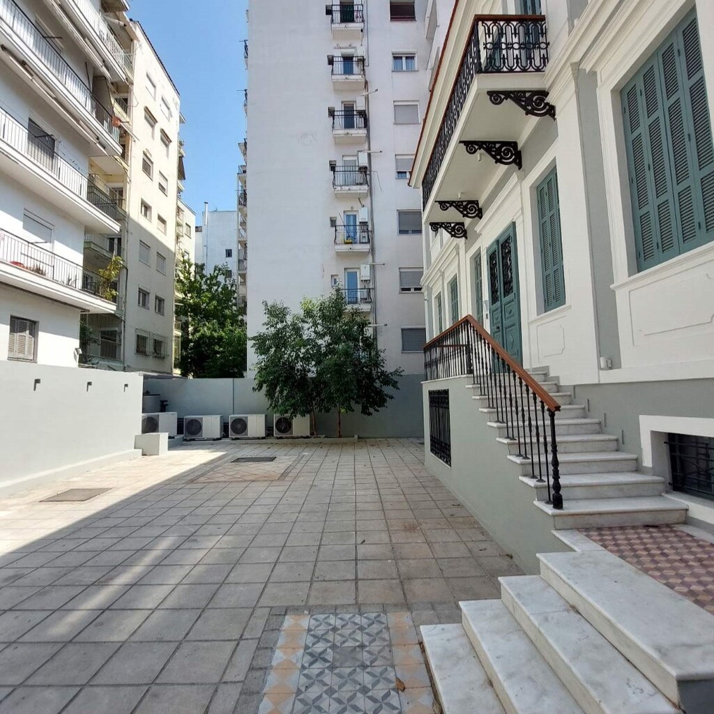 Building in Analipsi – Mpotsari – Nea Paralia, Thessaloniki – Municipality, Greece – 63501