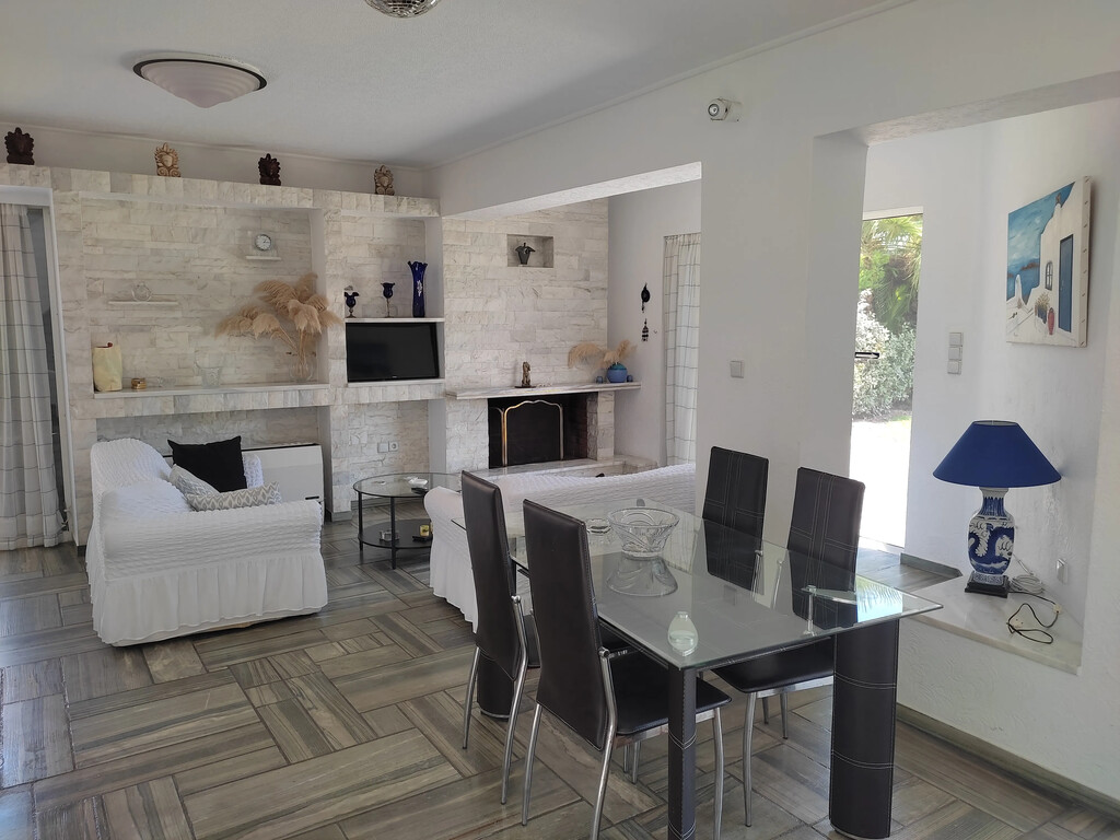 4 bedroom Detached house in Megara, Rest Of Attica, Greece – 63374