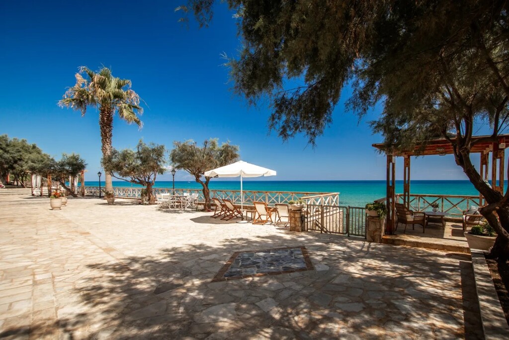 Villa in Main Town Area, Zante, Greece – 63288