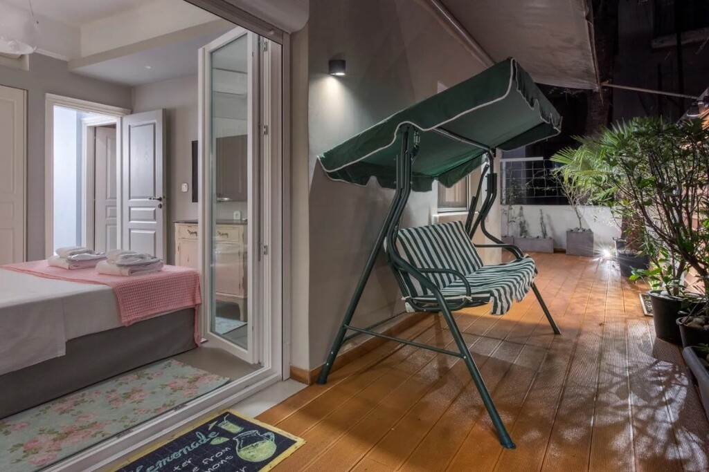 Flat in Center Of Thessaloniki, Thessaloniki – Municipality, Greece – 63264