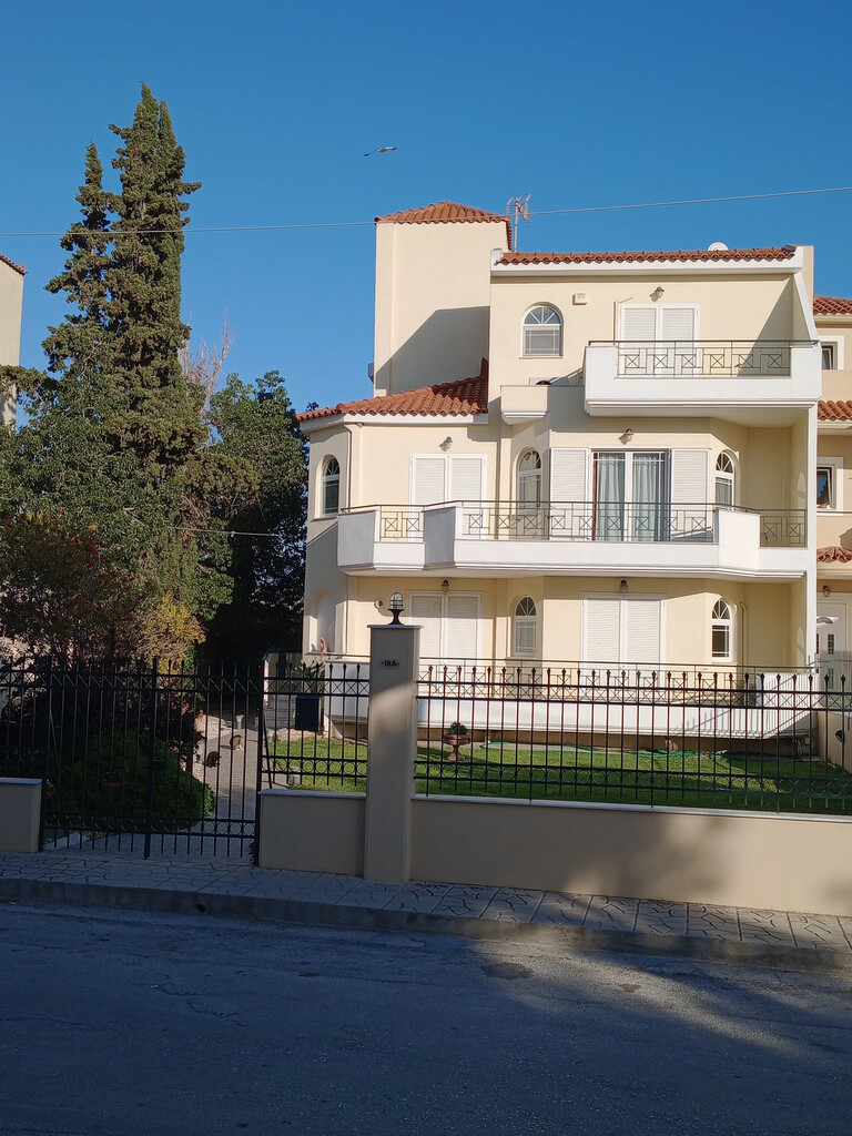 4 bedroom Detached house in Kalivia Thorikou, Rest Of Attica, Greece – 63203