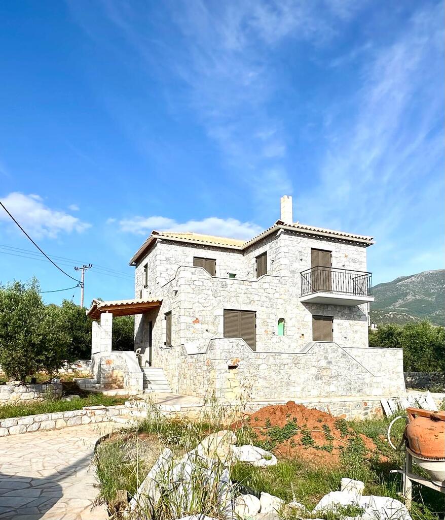 3 bedroom Detached house in Lefktros, Messinia, Greece – 63171