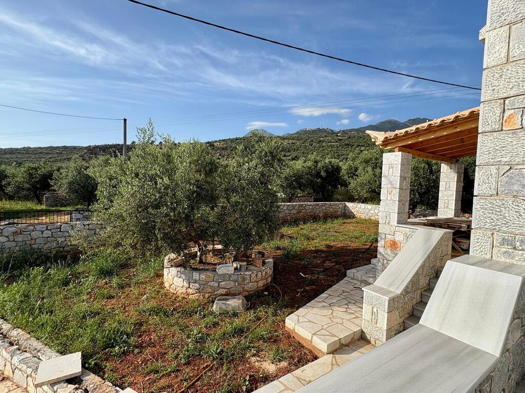 3 bedroom Detached house in Lefktros, Messinia, Greece – 63171