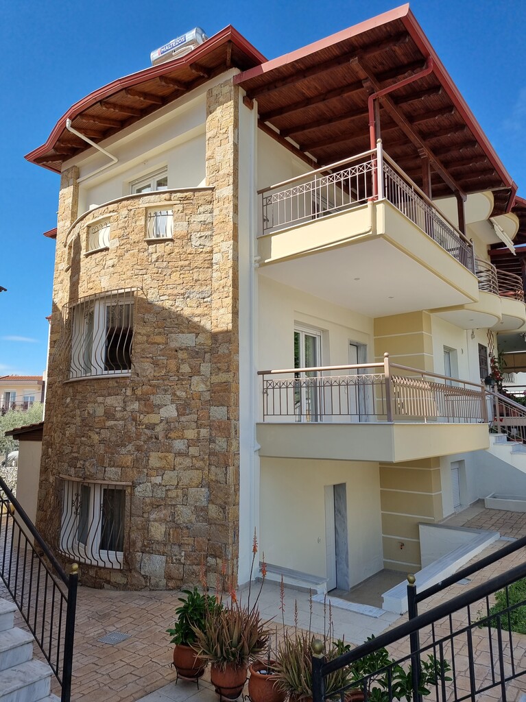 4 bedroom Maisonette in Thermi, Thessaloniki – Suburbs, Greece – 63077