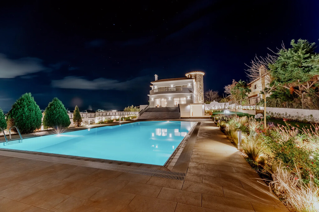 7 bedroom Villa in Kalivia Thorikou, Rest Of Attica, Greece – 63018