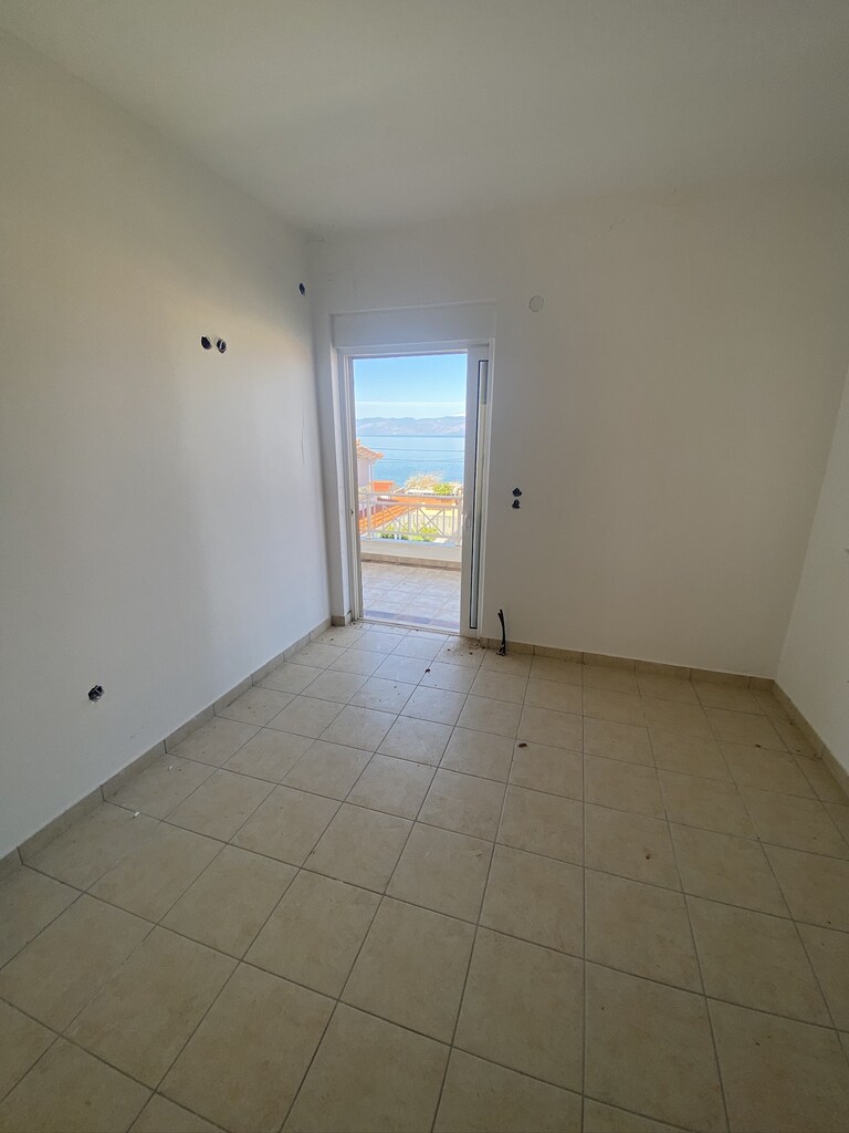 3 bedroom Maisonette in Evrostini, Corinthia, Greece – 62900