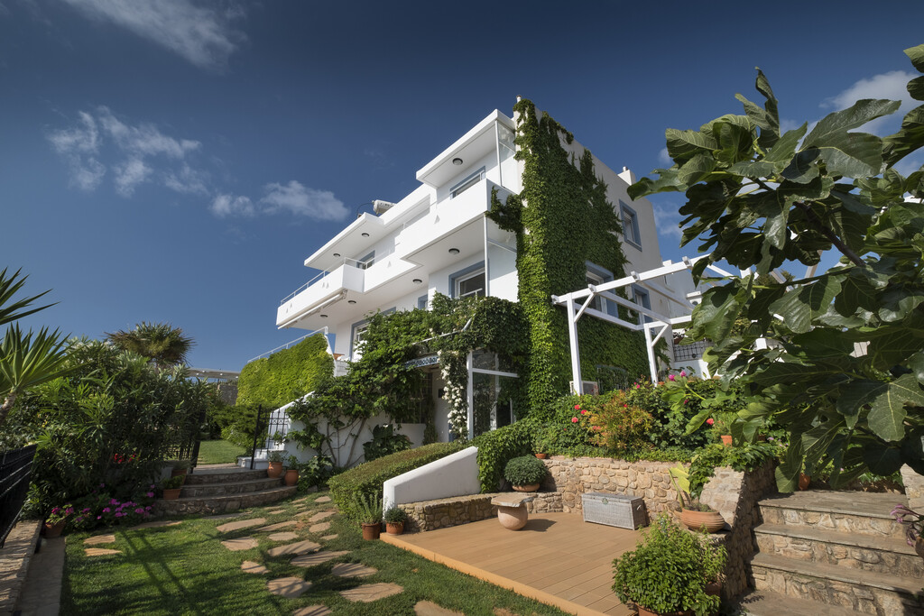 4 bedroom Villa in Sounio, Rest Of Attica, Greece – 62651