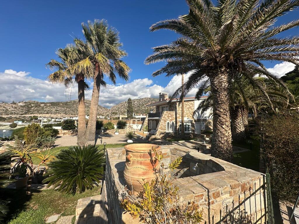 4 bedroom Villa in Palaia Fokaia, Rest Of Attica, Greece – 62542