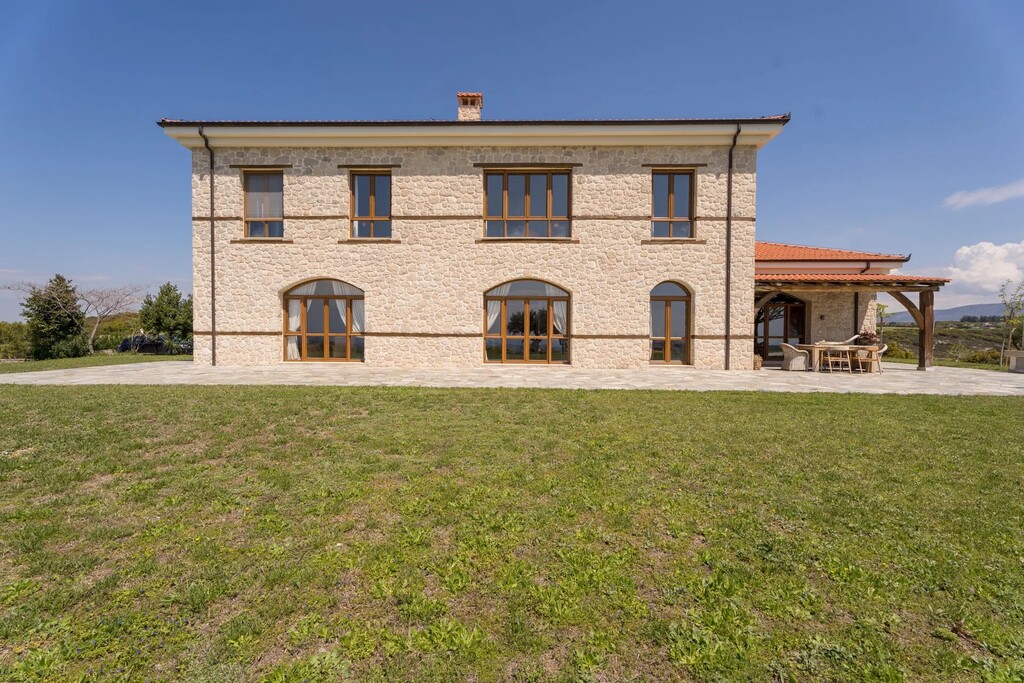 Villa in Nea Propontida, Chalkidiki, Greece – 62400