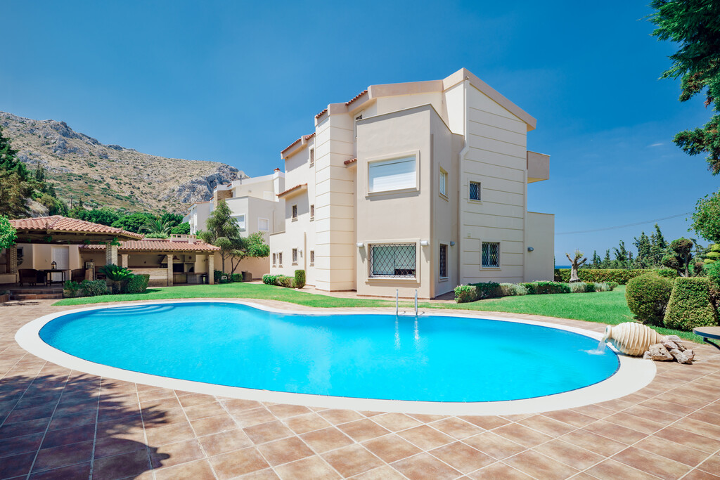 6 bedroom Villa in Palaia Fokaia, Rest Of Attica, Greece – 62394