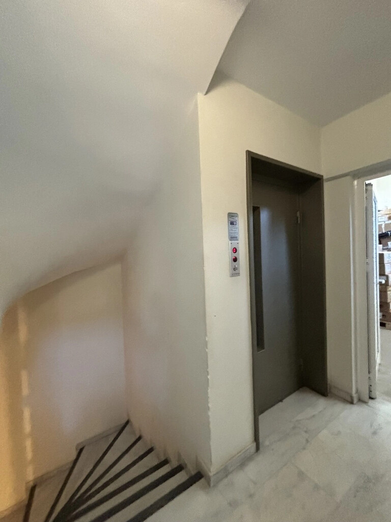 Building in Peristeri, Athens – West, Greece – 62391
