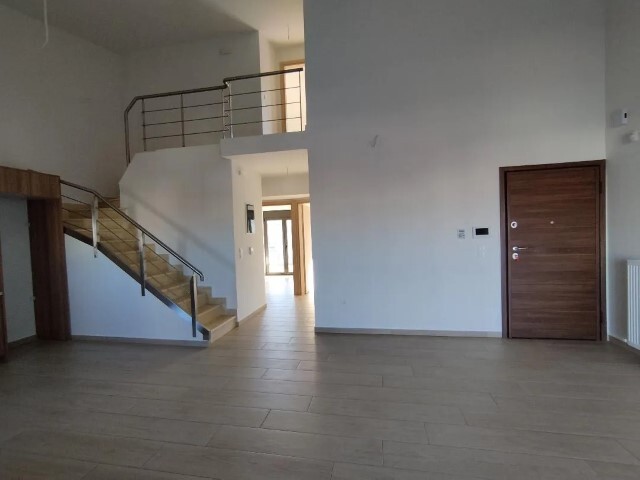 4 bedroom Duplex in Polichni, Thessaloniki – Suburbs, Greece – 62358