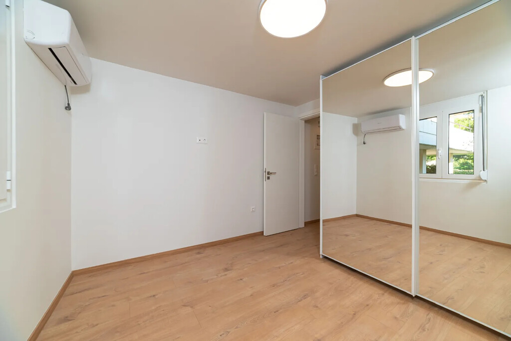 Flat in Glyfada, Athens – South, Greece – 62330