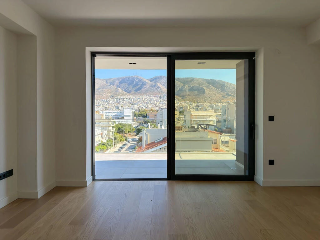 3 bedroom Maisonette in Alimos, Athens – South, Greece – 62300