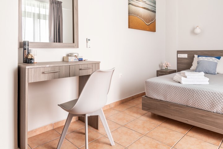 Business in Platanias, Chania Prefecture, Greece – 62039