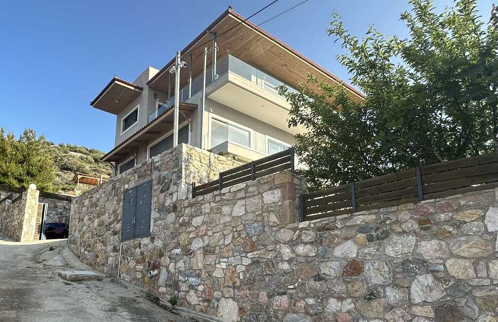 8 bedroom Detached house in Kalivia Thorikou, Rest Of Attica, Greece – 61989