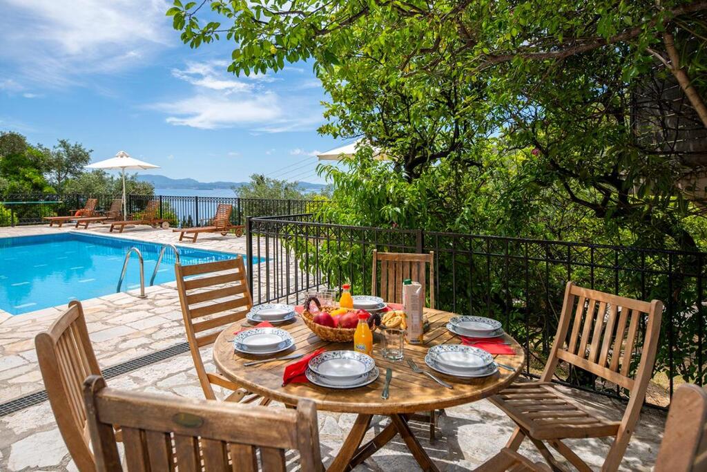 4 bedroom Villa in Corfu, Corfu Prefecture, Greece – 61974