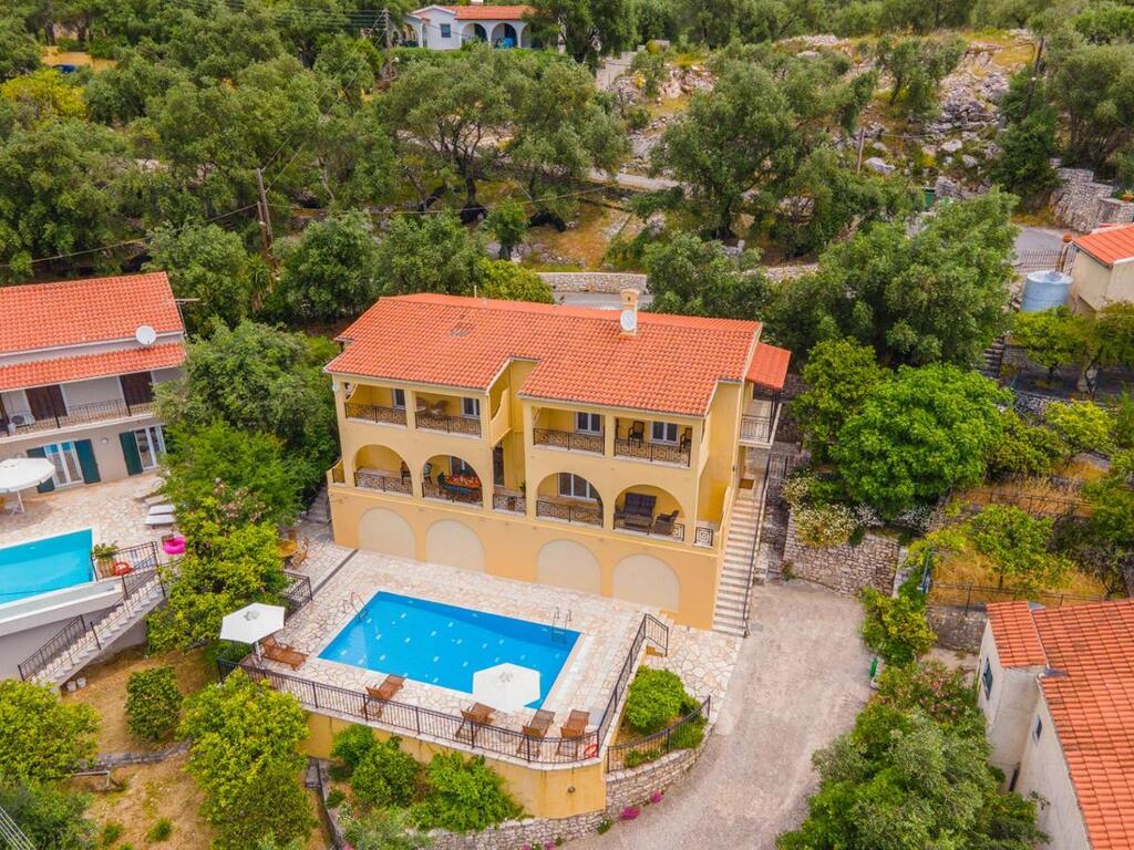 4 bedroom Villa in Corfu, Corfu Prefecture, Greece – 61974