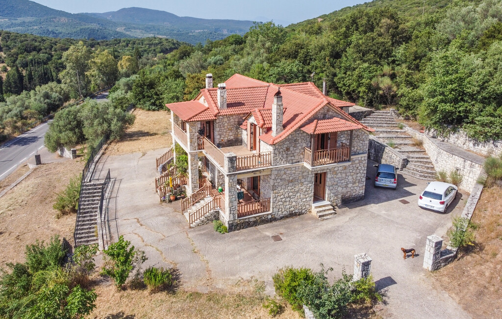 4 bedroom Detached house in Tritaia, Achaia, Greece – 61878