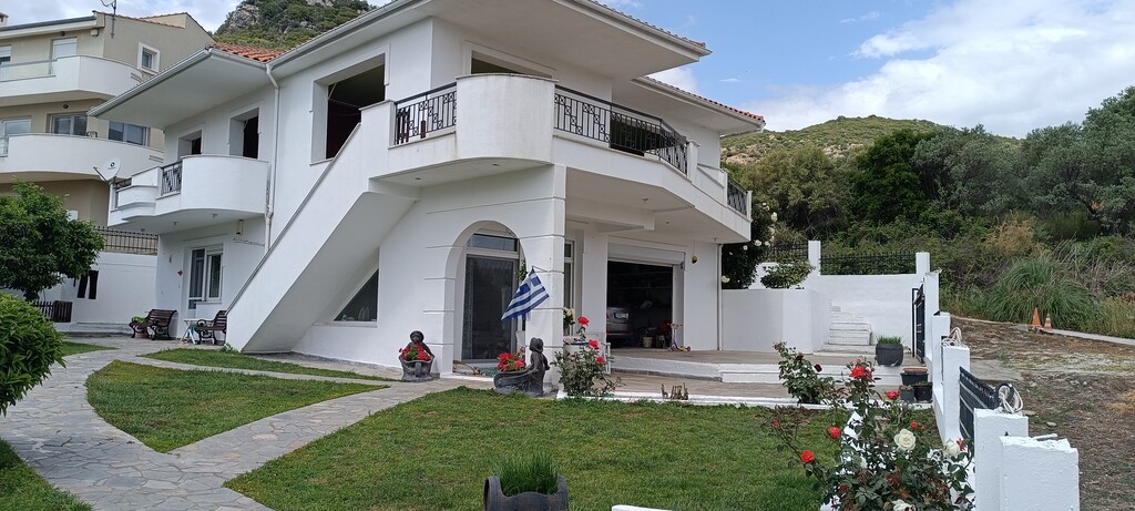 Building in Eleitheres, Kavala Prefecture, Greece – 61798